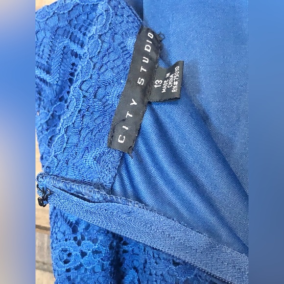 Juniors City Studio Halter Floral Lace Mini Dress with Belt Accent - Picture 4 of 9